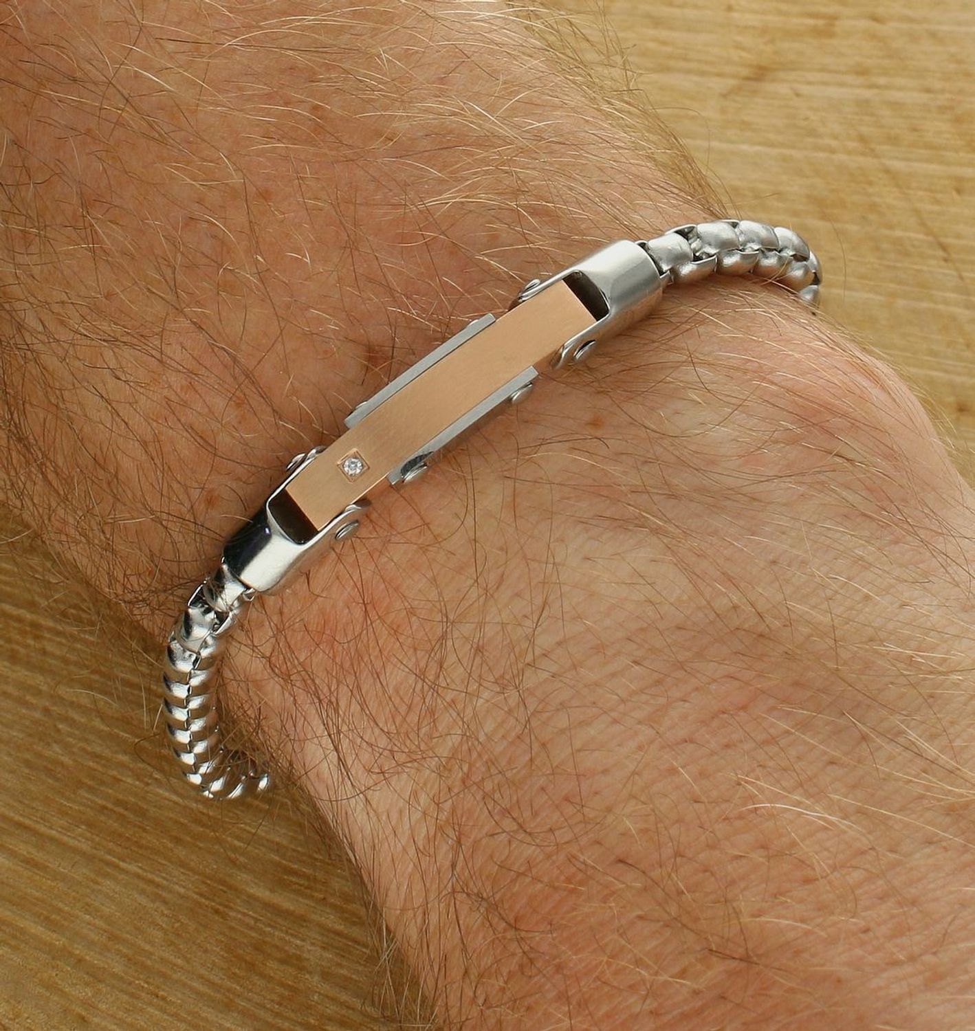 Bransoletka męska Nomination Italy Strong z różową powłoką i białym diamentem 028321 034.png